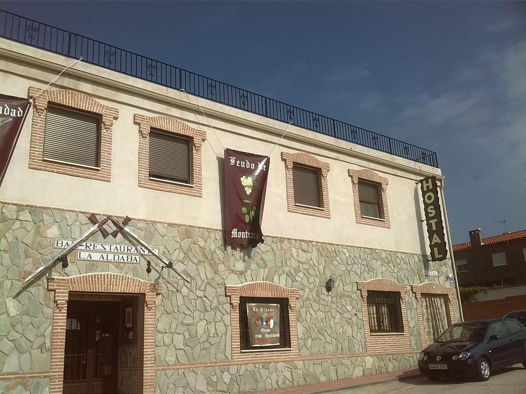 Hotel Hostal La Aldaba Montearagon Zewnętrze zdjęcie